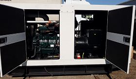 Дизельный генератор Doosan MGE 100-Т400 в кожухе — фото 6